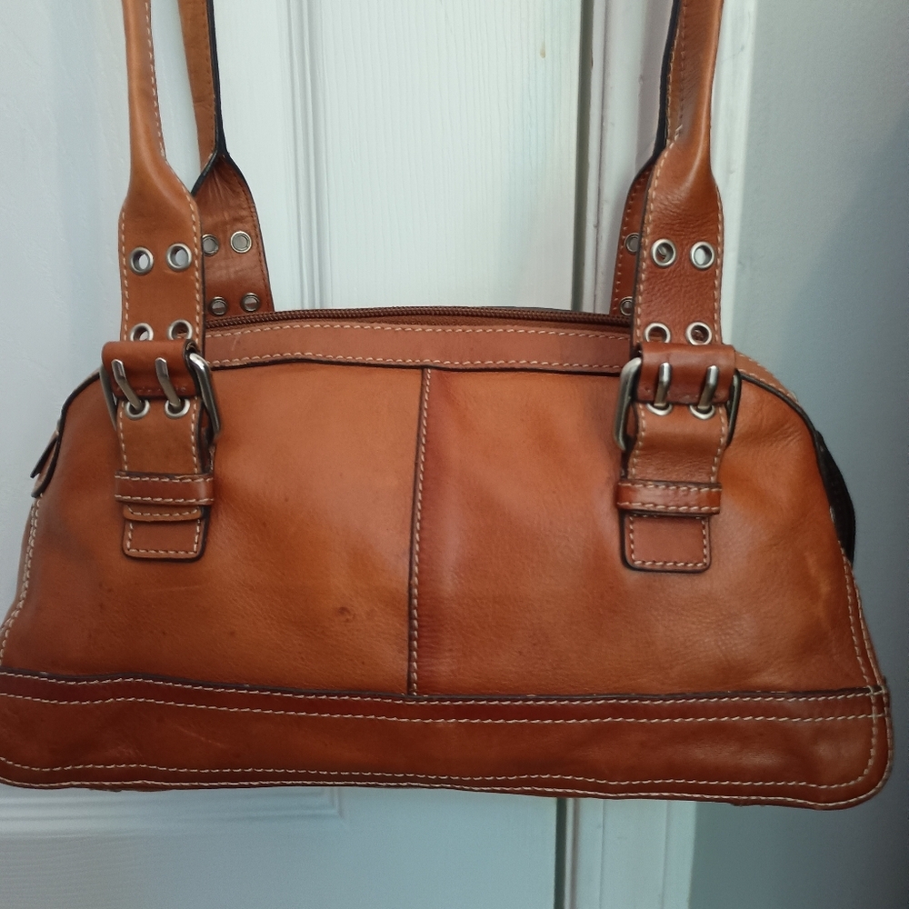 Fossil Medium Leather Shoulder Bag with Reversible Straps — Tan - Picture 5 of 14